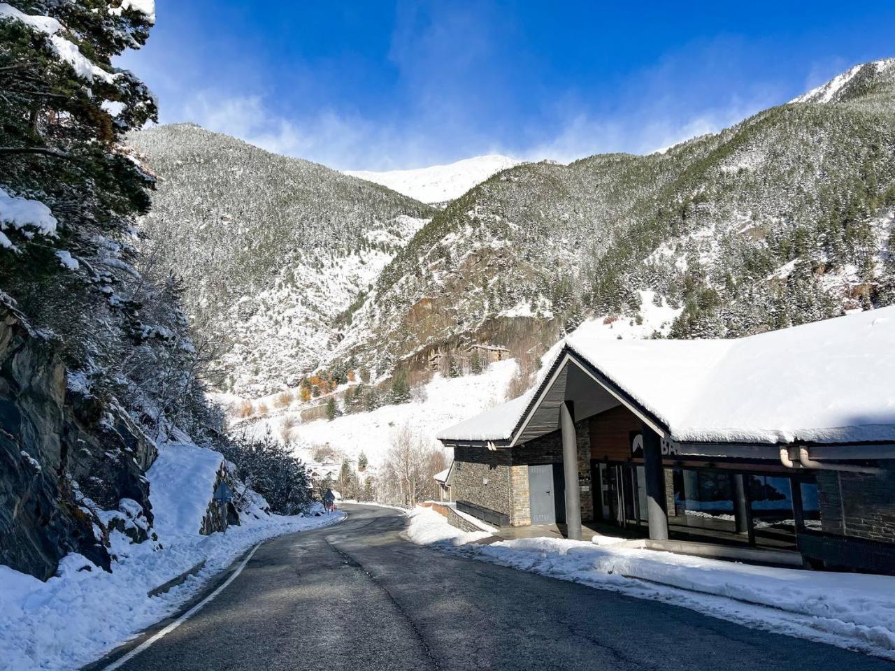 Iconic - A Pie De Pistas En 1 Minuto - Terraza Con Vistas Al Valle Arinsal - Parking Gratis L By Bonesvacances Exteriér fotografie